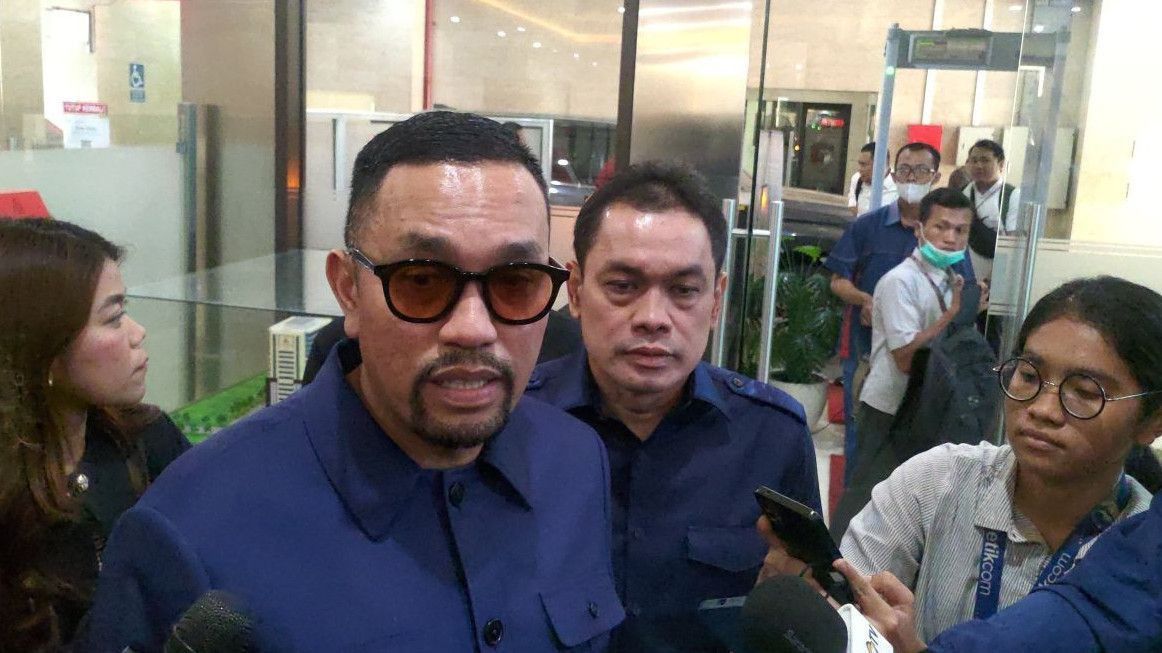 Soal Janji Ridwan Kamil Beri Rp200 Juta per RW, Ahmad Sahroni: Jakarta Duitnya Banyak