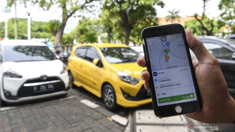 Perampok Ini Cekoki Sopir Taksi Online Pakai Kecubung dan Mobilnya Dibawa Kabur
