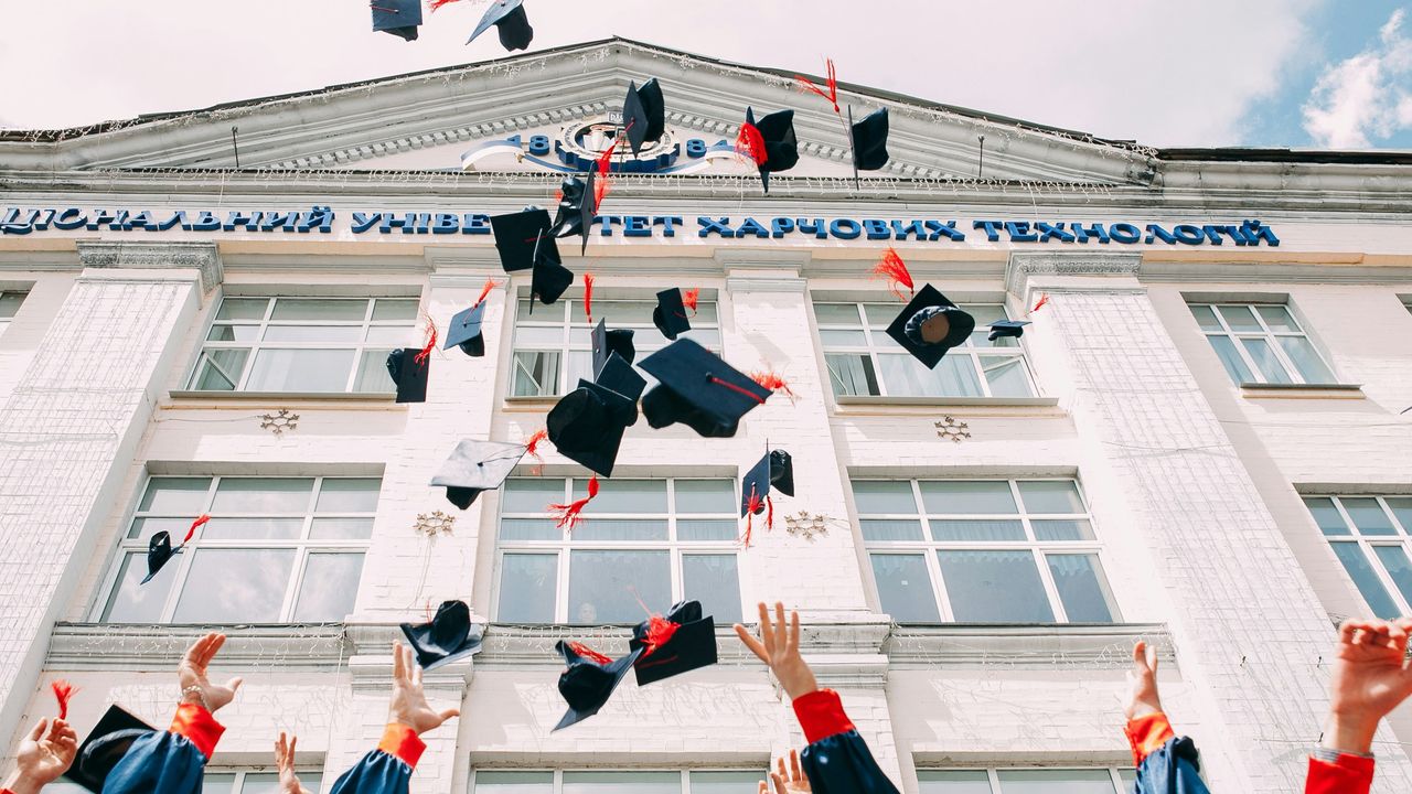 Tips Sukses Siapkan Dana Pendidikan Anak Saat Menyongsong Tahun Ajaran Baru