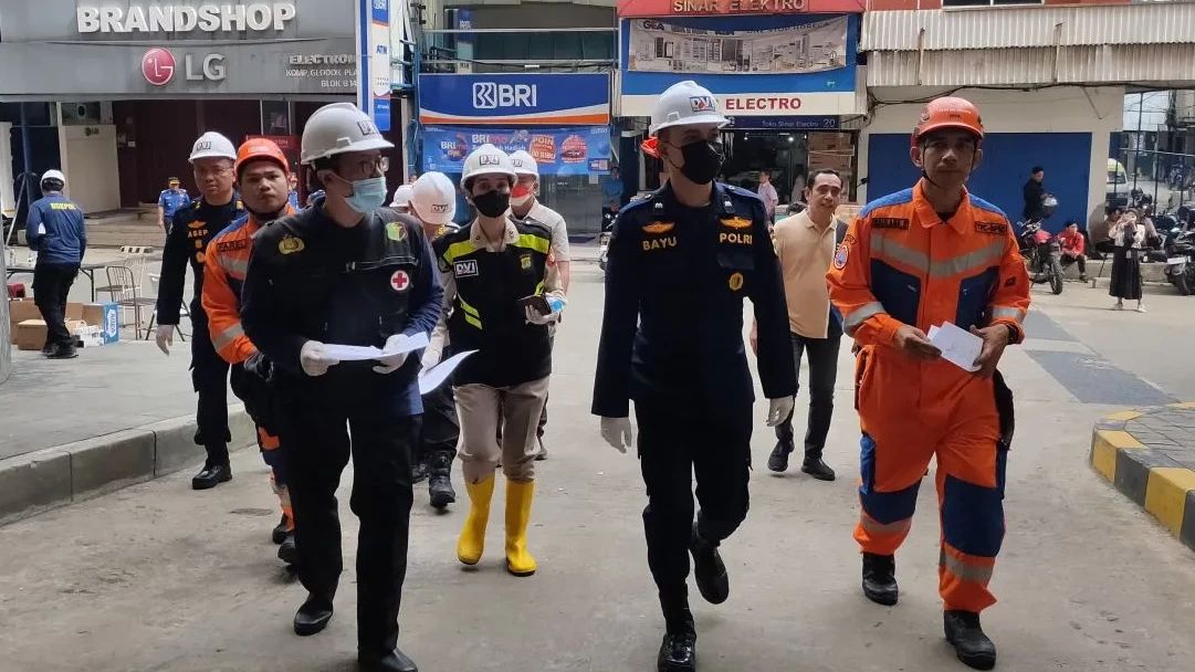 Polisi: Hari Ini Terakhir Pencarian Jasad Korban Kebakaran Plaza Glodok