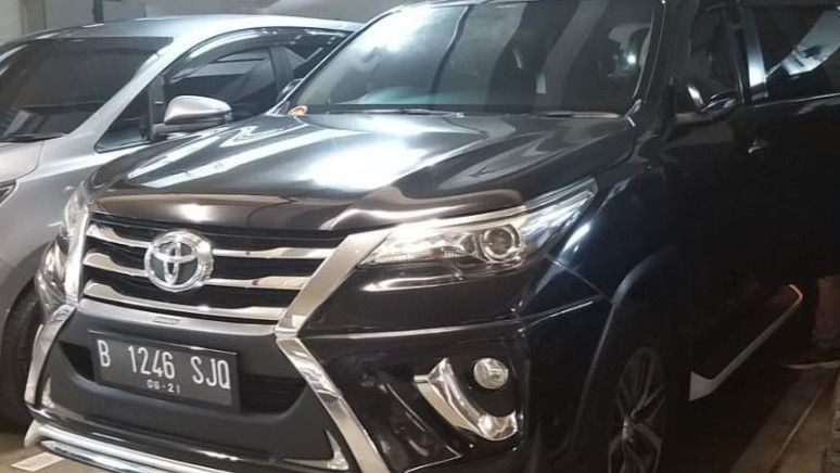 KPK Lelang Mobil Fortuner Milik Koruptor dengan Harga Rp300 Jutaan, Siapa Berminat?
