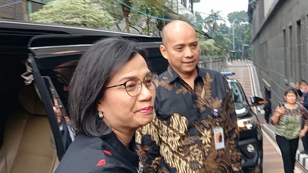 Sri Mulyani Ungkap Asal Usul Dana Jokowi Saat Bagikan Bansos dan Kunker