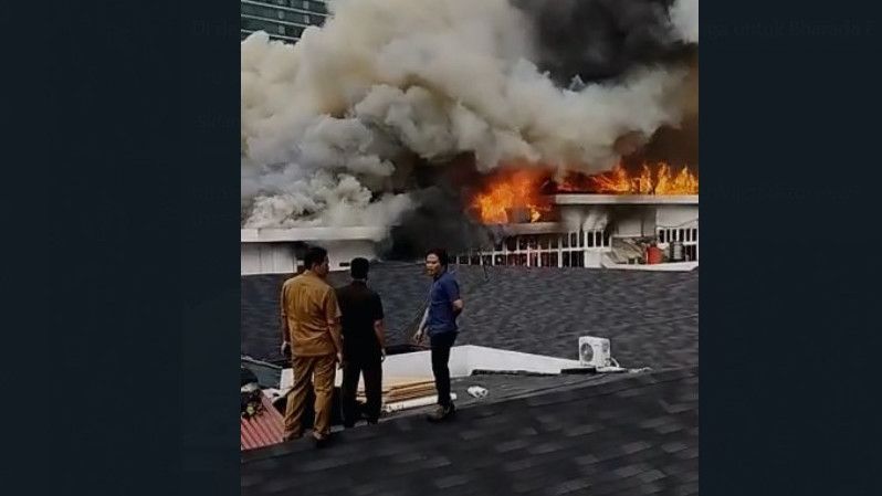 Balai Kota Bandung Terbakar, Penyebab Diduga dari Pengerjaan Pengelasan di Atap Gedung