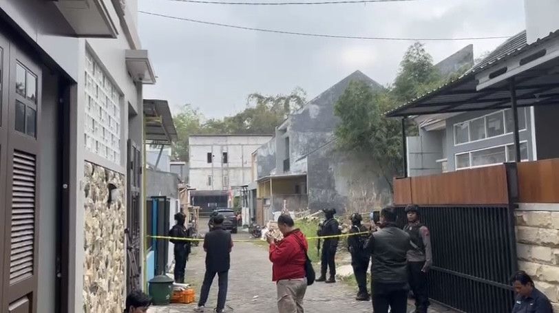 Teroris Remaja di Batu Jatim Belajar Rakit Bom dari Internet, Beli Bahan Peledak Nabung