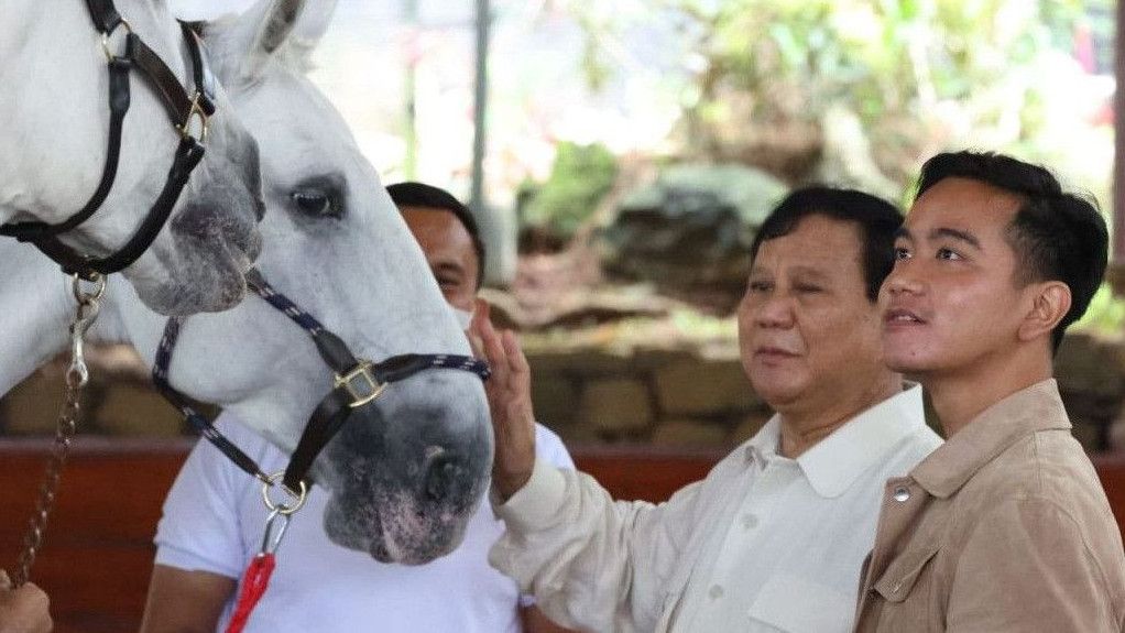 Sebut Gibran Bisa Saja Batal Jadi Bacawapres Prabowo, TPN Ganjar: Di Dunia Politik, Satu Menit Bisa Berganti