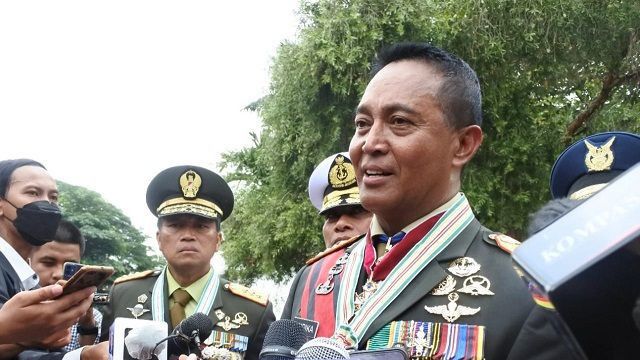 Viral Anggota TNI Aniaya Suporter di Kanjuruhan, Panglima TNI: Empat Prajurit Akui Perbuatannya, Satu Belum