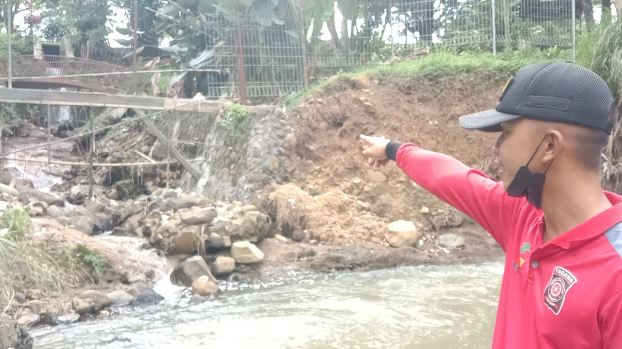 Tiga Bocah Tertimpa Tebing di Kecamatan Mulyaharja Bogor, Satu Tewas Dua Terluka