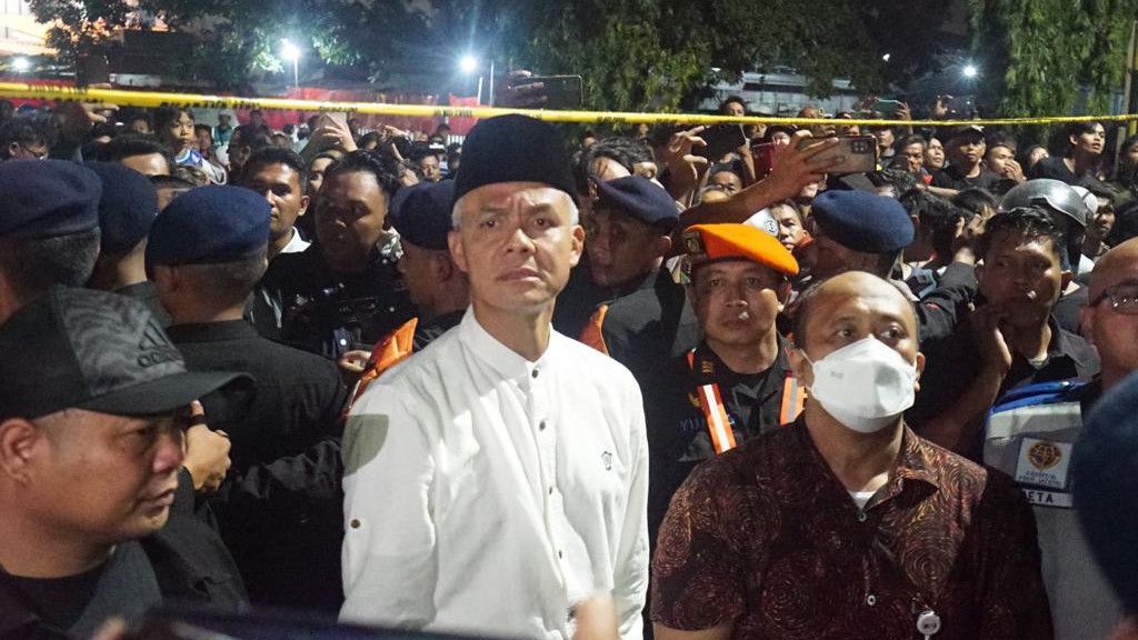 Kereta Libas Truk Mogok di Semarang, Ganjar: Seorang Luka karena Lompat Usai Tabrakan