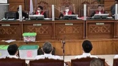 Hakim ke Sambo: Kalau Saat Itu DVR CCTV Bocor, 4 Polisi yang Lihat Rekaman Itu Nasibnya Akan Sama dengan Yosua?