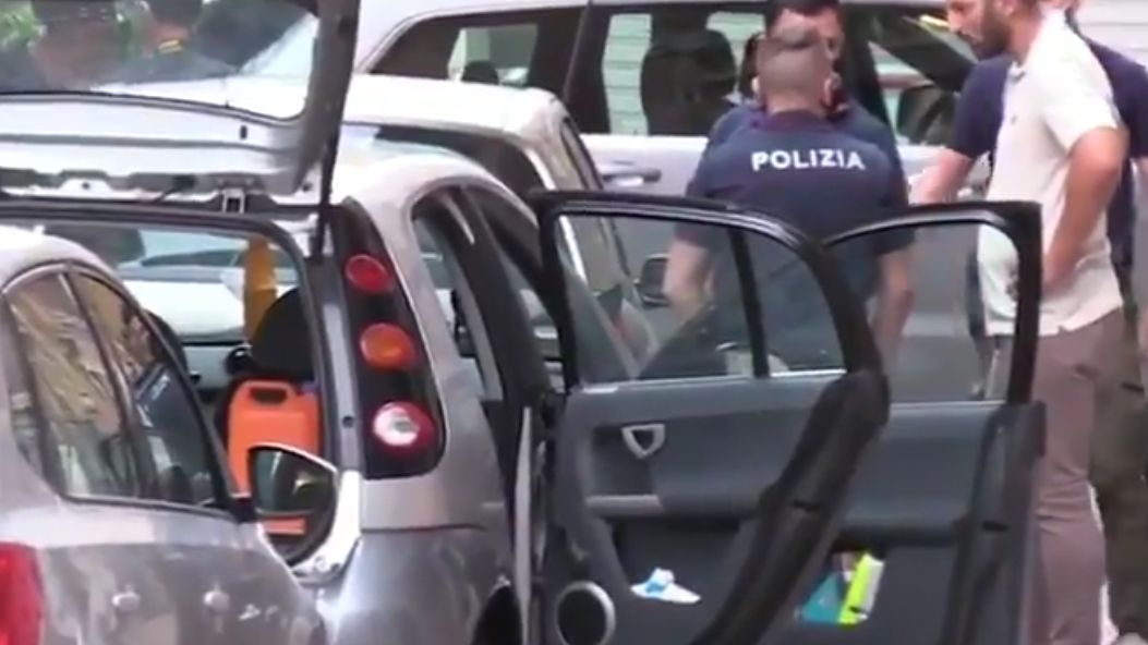 Bom Mobil Jelang Laga Italia vs Swiss Diduga Intimidasi kepada Pejabat Roma