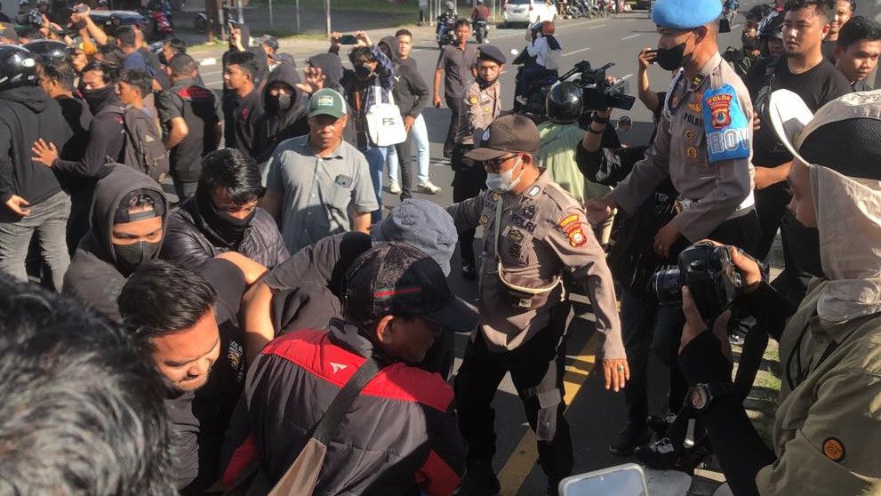 Polisi Sebut Sejumlah Orang yang Ditangkap Dalam Demonstrasi di Makassar Bukan Mahasiswa Papua