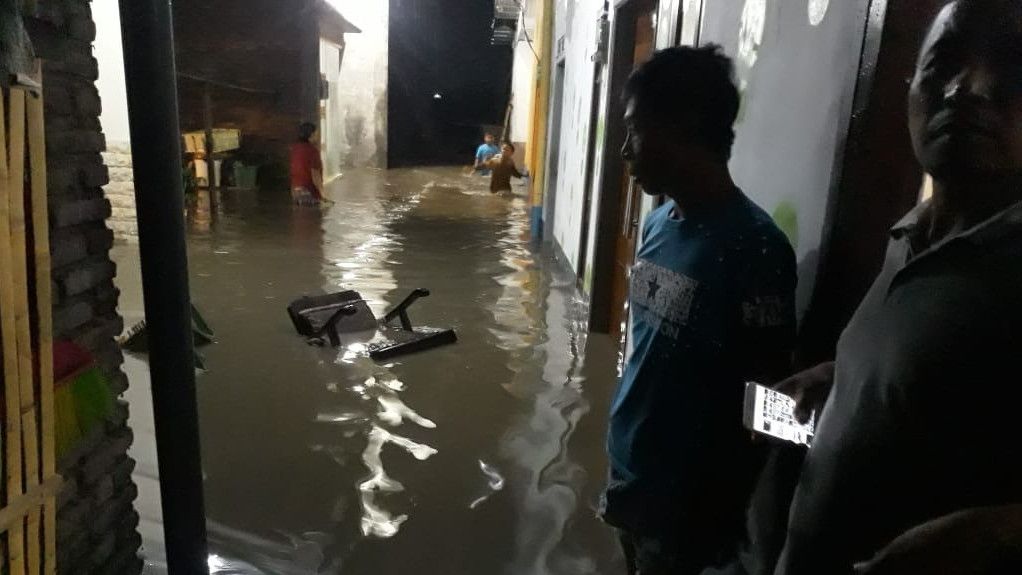 Penampakan Banjir Rendam 110 Rumah Warga Kecamatan Pakis di Kabupaten Malang