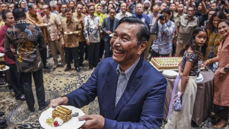 Luhut Binsar Pandjaitan Dikabarkan Dilarikan ke RS Singapura, Kemenko Marves Pastikan 