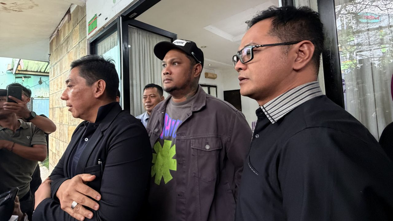 Siap Mediasi dengan Inara Rusli, Virgoun Tepis Isu Setop Jatah Bulanan Anak: Cetek Amat