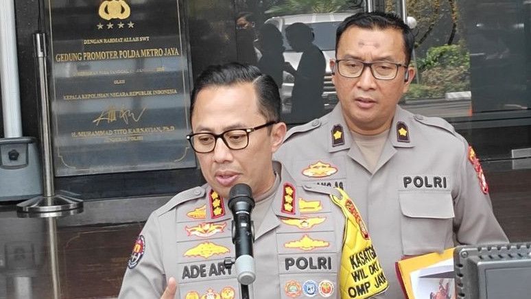 Polisi Tetapkan 18 Tersangka Judi Online: 18 Pegawai Komdigi, 8 Warga Sipil