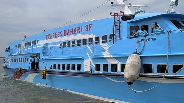 305 Wisatawan Tertahan di Pulau Karimunjawa karen Gelombang Tinggi