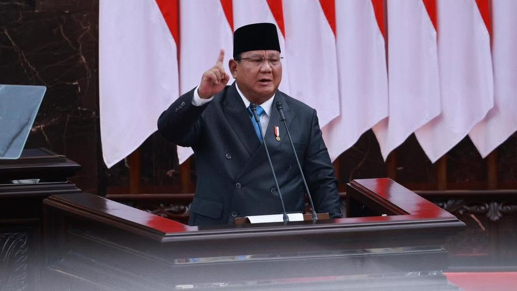 Validkah Klaim Prabowo yang Ngaku di Jalan yang Benar Usai Surveinya Jeblok?