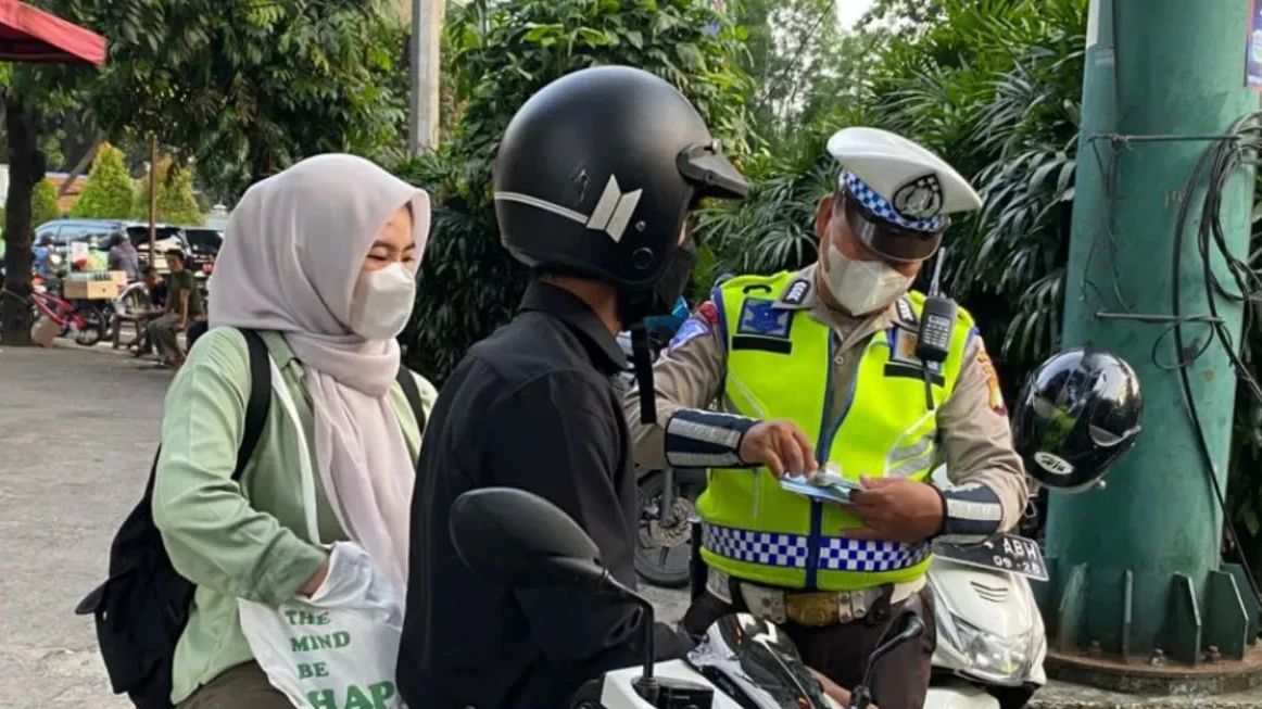 Tilang Manual di Jakarta Ditiadakan dan Diganti Cakra Presisi, Tapi Razia Gabungan Masih Berlaku