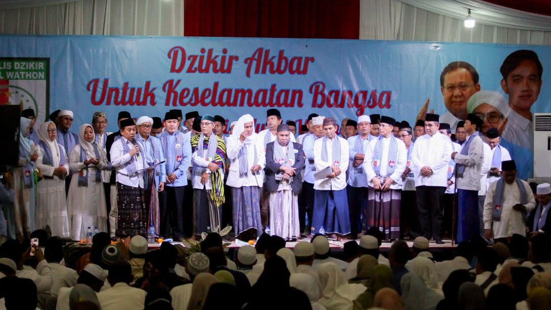 Ratusan Kiai Deklarasikan Dukung Prabowo-Gibran