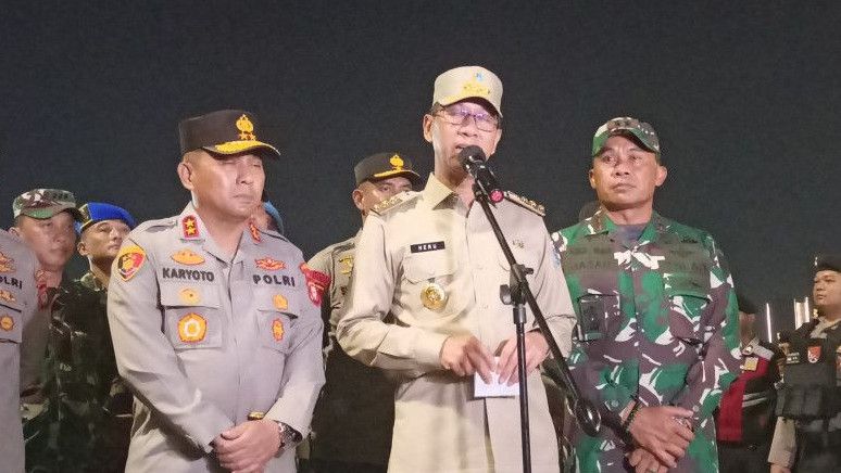Viral Ruko di Pluit Jakarta Utara di Bahu Jalan, Heru Budi Minta Wali Kota Cek Izinnya