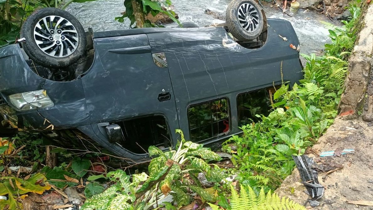 Kecelakaan Maut Angkot di Pandeglang Tercebur ke Sungai, 2 Siswa Tewas