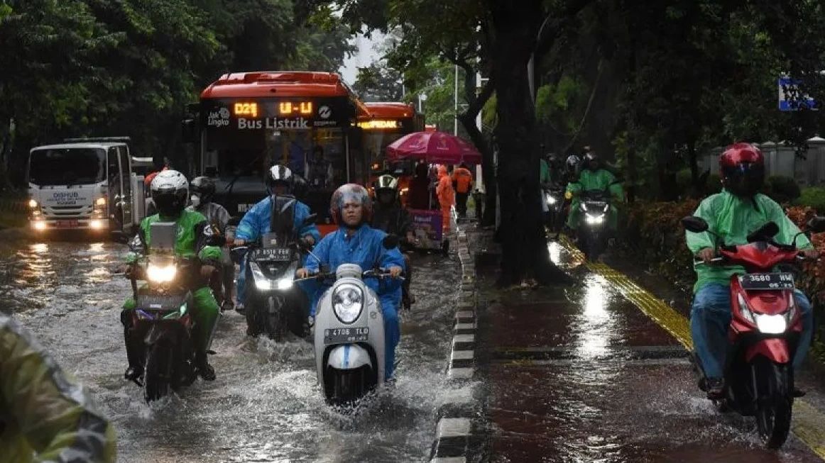 2 RT dan 2 Ruas Jalan di Jakarta Terendam Banjir Malam Ini