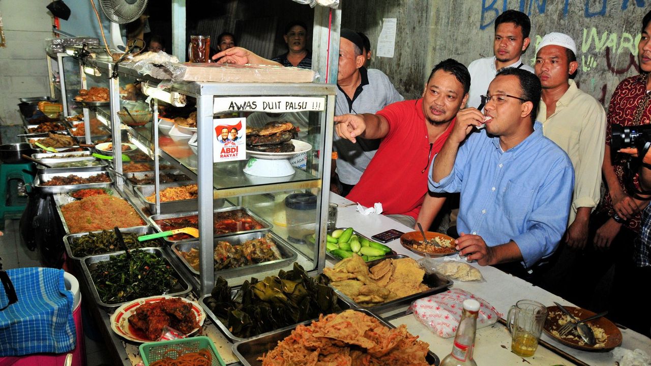 Perintah Anies: Supermarket di Jakarta Wajib Gunakan 'PeduliLindungi' 14 September Mendatang