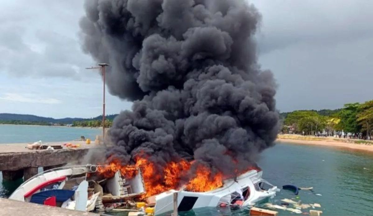 Speedboat yang Bawa Rombongan Cagub Maluku Utara Benny Laos Meledak, 4 Orang Tewas