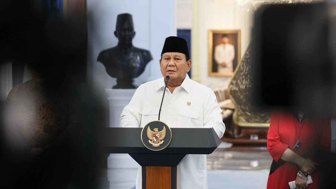 Anggap Toilet Sekolah Rakyat Lebih Baik, Prabowo: Dulu di Akmil Kamar Mandi Los Gitu, Pakai Gayung