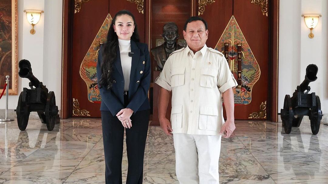 Girang Bertemu Prabowo Subianto di Pemilu 2024, Nikita Mirzani Ungkap Obrolan Saat Makan Siang: Saya Kagum Sekali