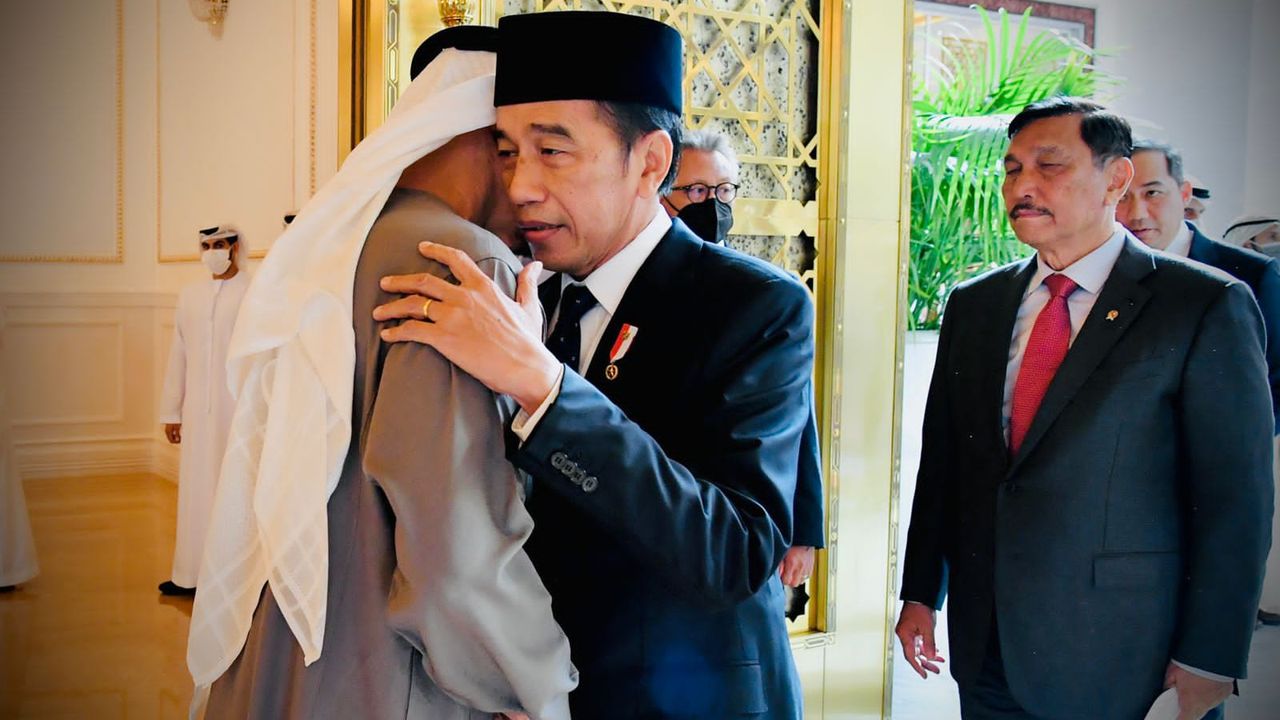 Jokowi Bakal Jadi Wali Pernikahan Sang Adik dengan Ketua MK Anwar Usman? Gibran: Sepertinya Iya