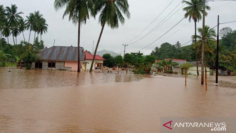 Daftar 17 Daerah yang Diprediksi Berpotensi Terdampak Banjir Bandang
