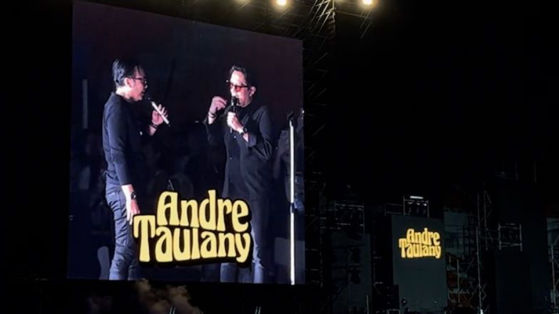 Kocaknya Candaan Ahmad Dhani Saat Persilakan Andre Taulany Nyanyi dalam Konser Dewa 19 di JIS