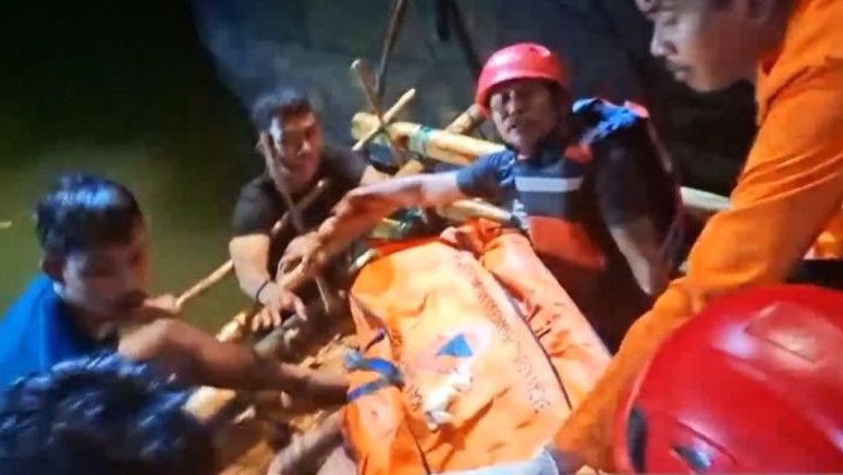 Kronologi Mahasiswa UNM Usai Tewas Tabrak Trotoar hingga Jatuh ke Sungai di Gowa