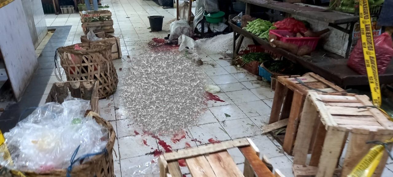 Pedagang di Pasar Malabar Tikam Dua Temannya dengan Senjata Tajam