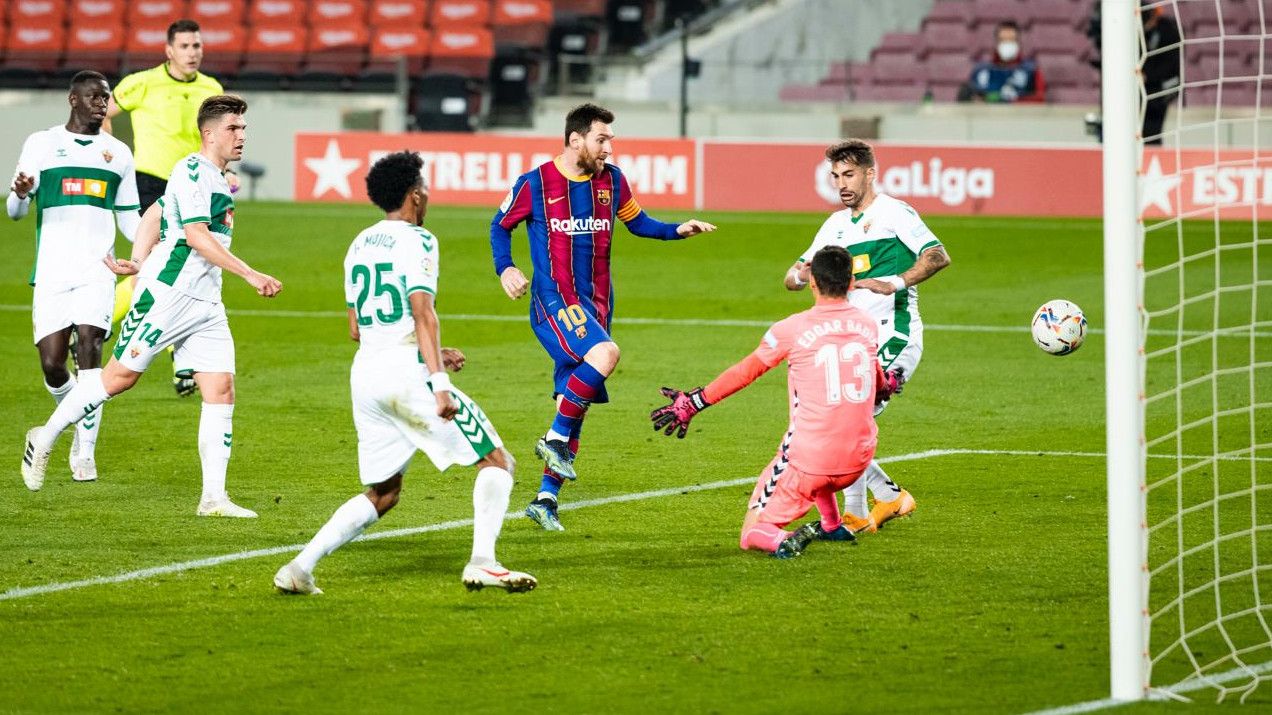 2 Gol Messi ke Gawang Elche Bawa Barcelona Gusur Posisi Sevilla