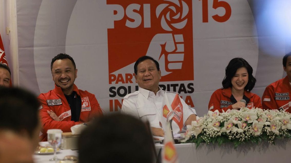 Pengamat Ungkap Siapa yang Tepat Dianggap Lebih Terbuka, PDIP atau Prabowo?