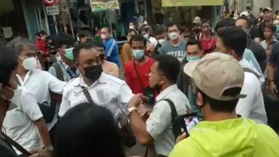 Pembagian Lapak di Pasar Lama Ricuh, Diwarnai Protes Pedagang Hingga Warga