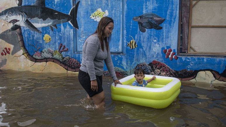 Wagub Riza Wacanakan Relokasi Warga yang Terdampak Banjir Rob di Pesisir Jakarta ke Rumah Susun