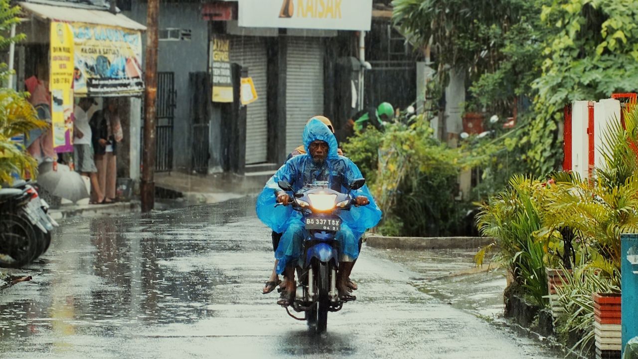 Siap-Siap, Hujan Lebat Bakal Landa Beberapa Provinsi di Indonesia