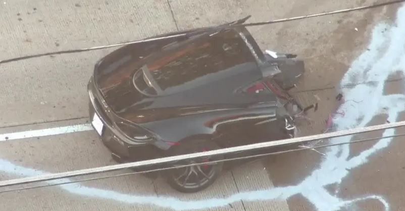 Tragis! Mobil Sport Mewah Terbelah Usai Tabrakan, Dua Orang Tewas