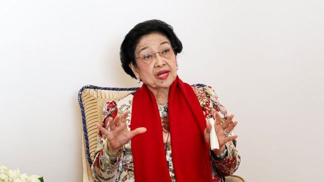 Megawati Kirim Karangan Bunga Khusus HUT ke-18 Gerindra
