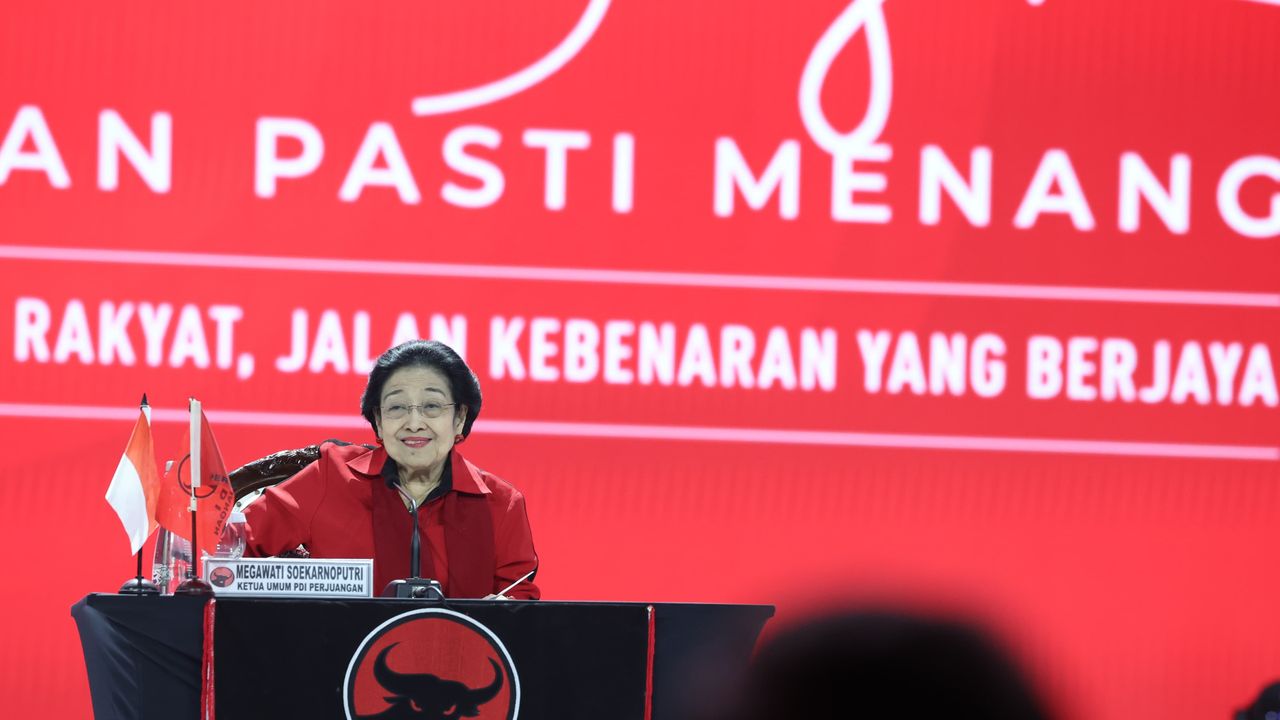 Puan Menangis saat Bacakan Rekomendasi Rakernas PDIP, Megawati: Enggak Perlu Cengeng
