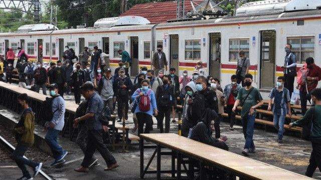 Tiga Proyek Perkeretaapian Prioritas 2022, Kereta Cepat Jakarta Bandung Hingga KA Layang di Perkotaan Medan