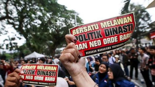 Prihatin Demokrasi Indonesia Dikebiri, Mahasiswa Yogyakarta Gelar Aksi