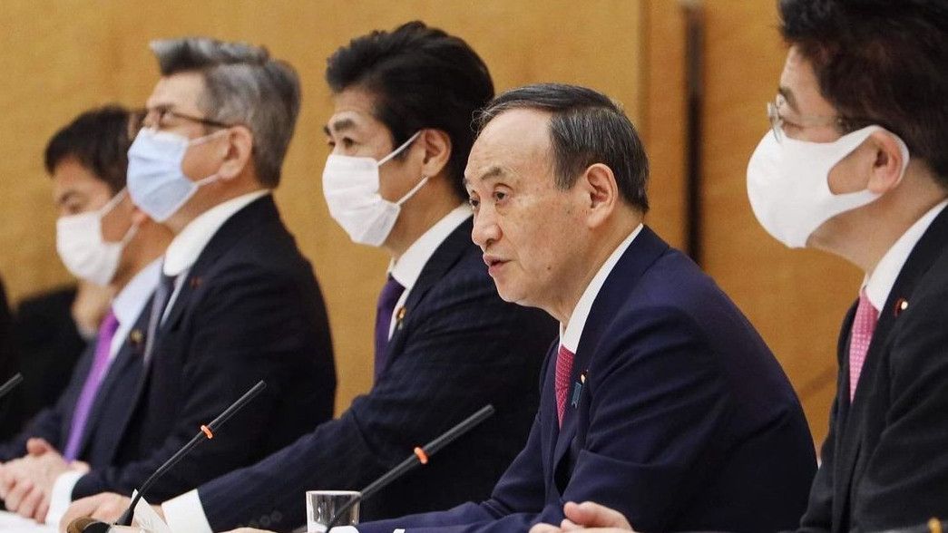 PM Jepang 'Pusing', Politisi Partainya Kepergok Main ke Klub Malam saat Pandemi