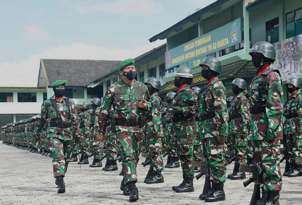 Oknum TNI LGBT Berinteraksi Lewat Grup Whatsapp