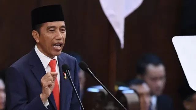 Jokowi Resmi Cabut PPKM, Tak Ada Lagi Pembatasan Kerumunan