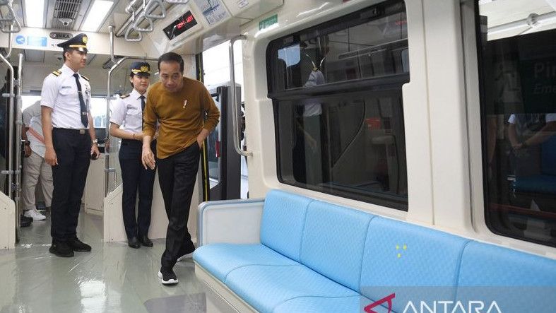 Jokowi Minta Publik Tak Membully LRT: Dipikir Kayak Shinkansen Jadi Langsung Bagus?
