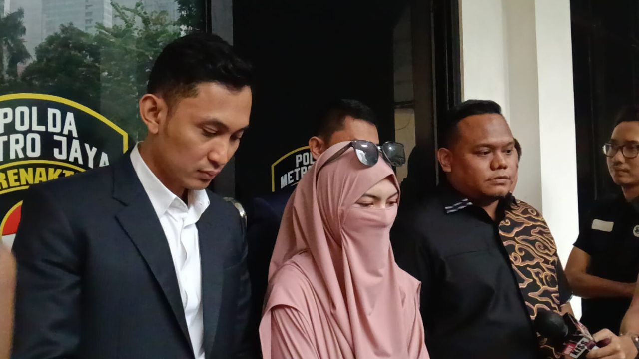 5 Jam Diperiksa Soal Inara Rusli dan Insanul Fahmi, Wardatina Mawa: Alhamdulillah Lega